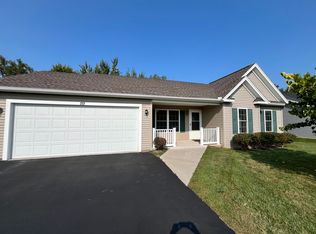 111 Beehler Ln, Hamlin, NY 14464