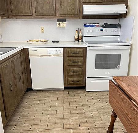 2nd image of 709 Lori Dr APT 315