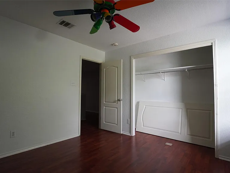 5600 War Admiral Dr — Photo 34