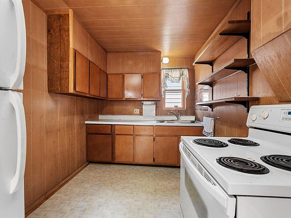 5th image of 726 2nd St