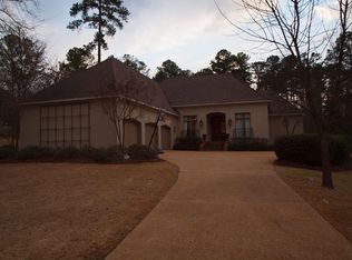 345 Kingsbridge Rd, Madison, MS 39110