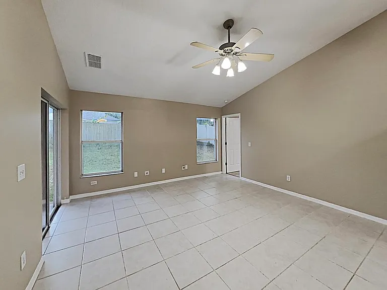 3531 Kayla Cir — Photo 2