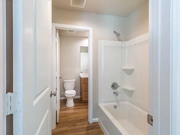 217 Park Place Cir #C — Photo 11