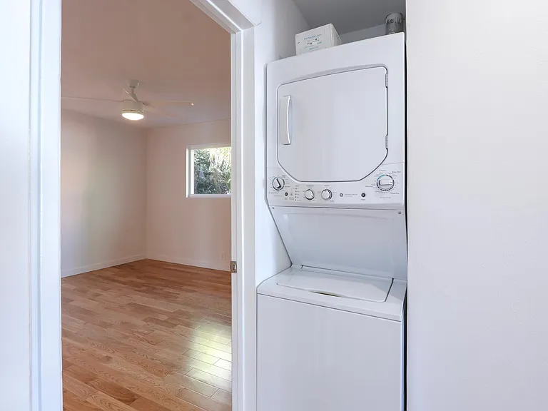 609 N Hayworth Ave #105 — Photo 15