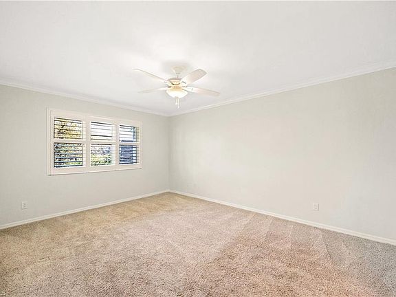 5th image of 1608 Spoonbill LN #B