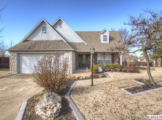 9720 N 101st East Ave, Owasso, OK 74055