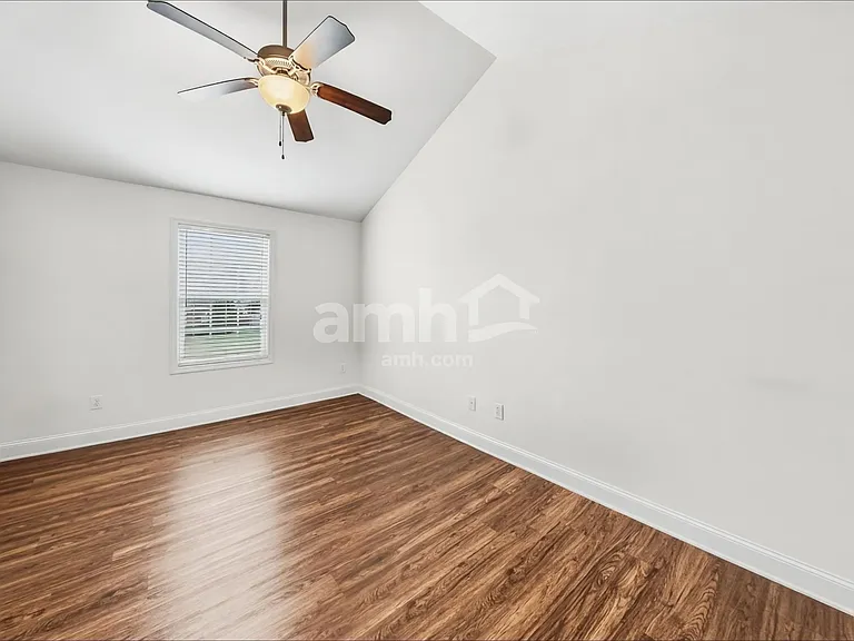 1706 Antebellum Dr — Photo 10