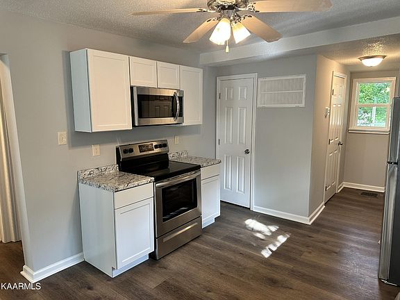 4th image of 2111 McCroskey Ave