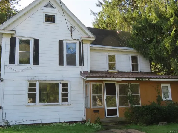 520 Seward St, Fulton, NY 13069