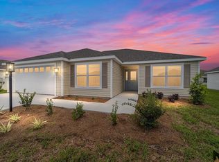 6270 Elitania Ln, Okahumpka, FL 34762