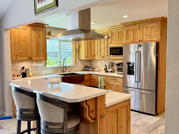 5th image of 224 W Cotati Oaks Ct