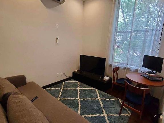 5th image of 42 W 126th St #3B