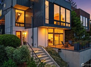 431 26th Avenue E, Seattle, WA 98112