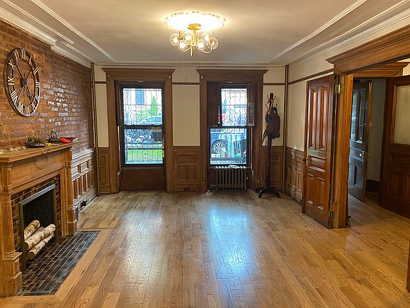 5th image of 308 Lewis Ave #1
