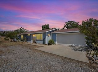 9288 Navajo Trl, Morongo Valley, CA 92256