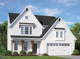 375 Glade Dr, Aberdeen, NC 28315