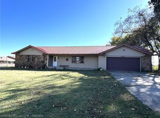 105 W Dorcus St, Roland, OK 74954