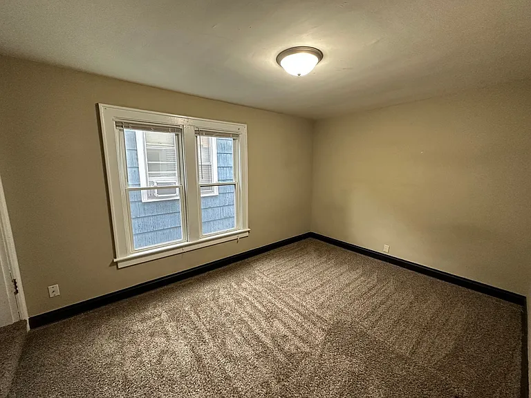 E Tompkins Ave 178-180 JLS — Photo 24