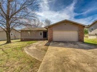 909 Quail Ave, Harrison, AR 72601