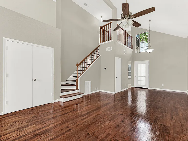 29 Buchanan Pl — Photo 5