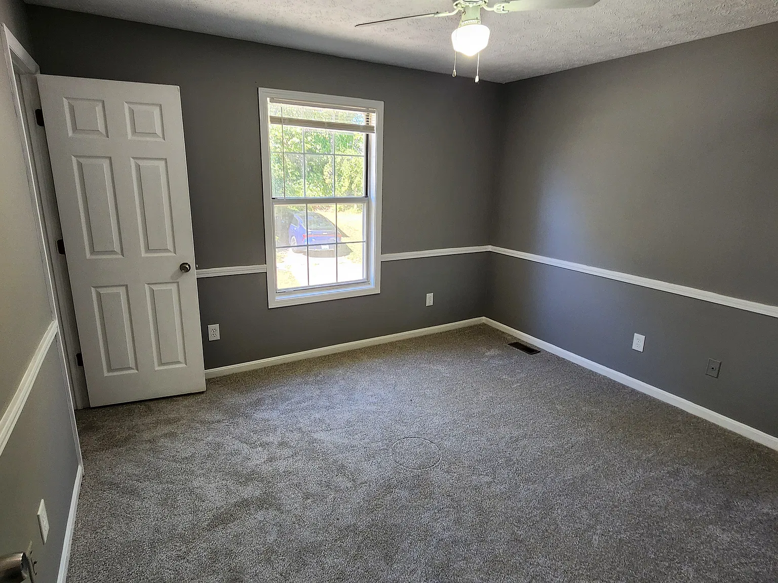 2 bed, 1.5 bath, 960 sqft, $1,499 — Photo 3
