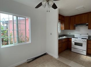 2875 Gale Ave, Long Beach, CA 90810