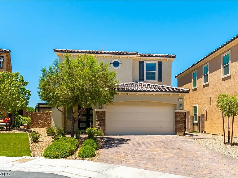 10841 Flying Nell Ct — Photo 2
