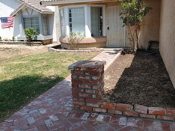 3rd image of 36856 Westgate Dr