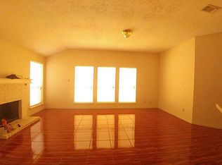 11851 Plumpoint Dr, Houston, TX 77099