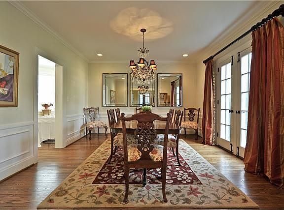 5th image of 229 Deer Park Cir