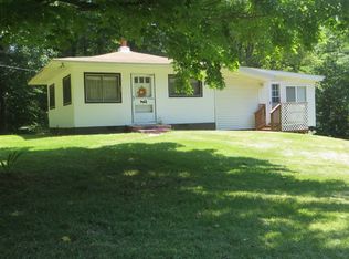 198 Benton Rd, Elizaville, NY 12523