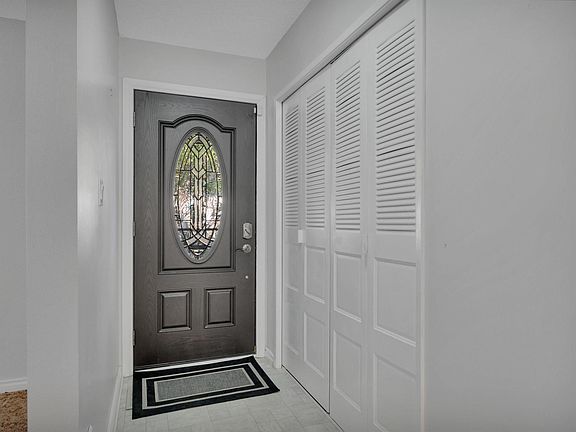 3rd image of 3940 62nd St NW