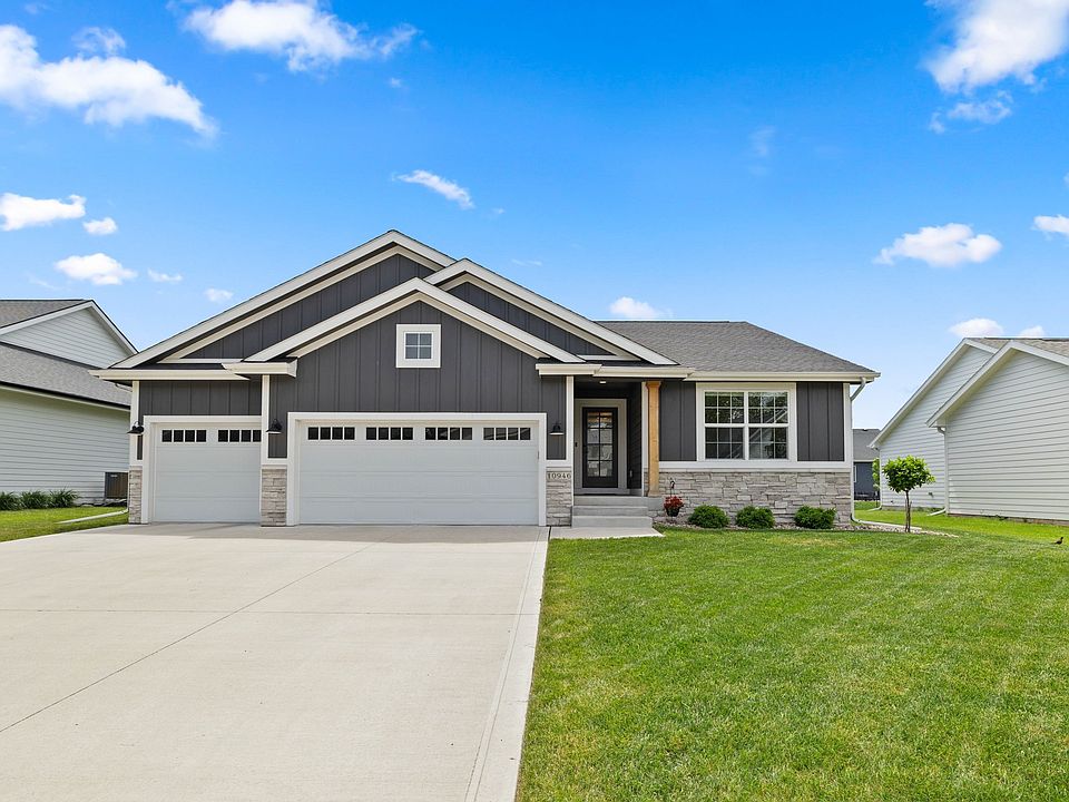 1st image of 10946 Brookdale Dr