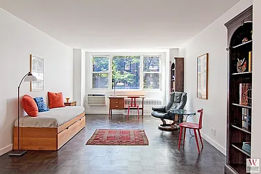 Sold by Wohlfarth & Associates Inc