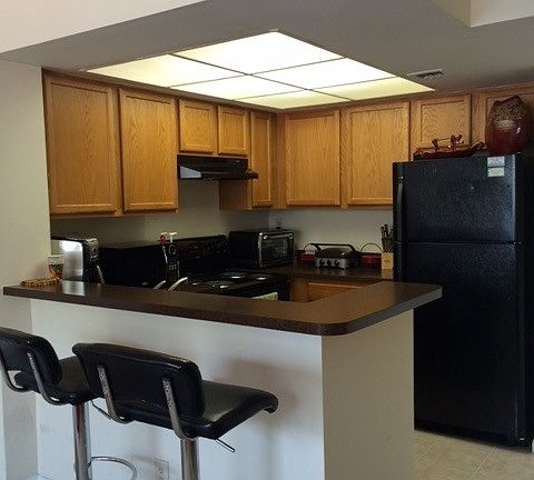 2nd image of 724 Executive Center Dr APT 16