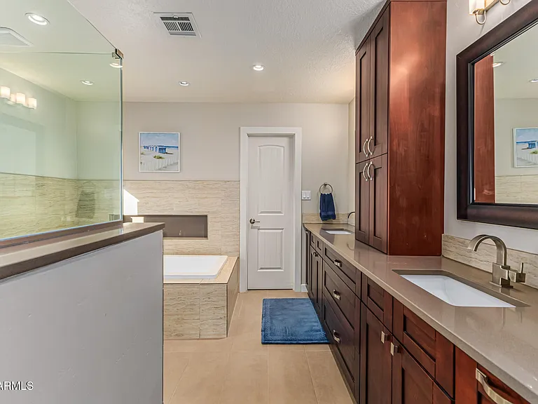 5821 E Cactus Rd — Photo 36