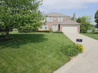 15040 Horseshoe Dr, Carmel, IN 46033