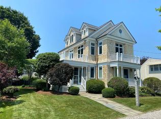 27 S Cove Rd, Old Saybrook, CT 06475