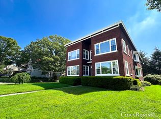 1320 Grace Ave APT 3, Cincinnati, OH 45208