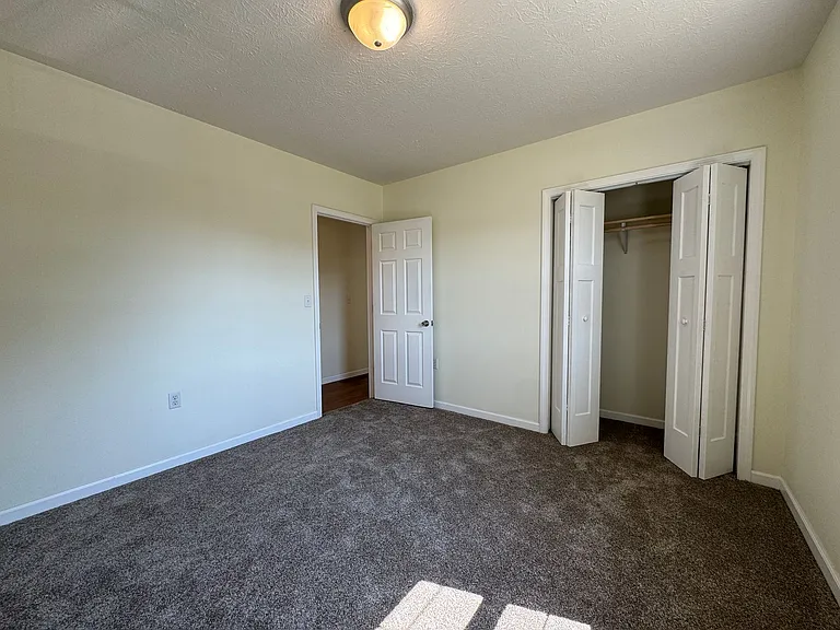 26910 Stephanie Ln — Photo 13