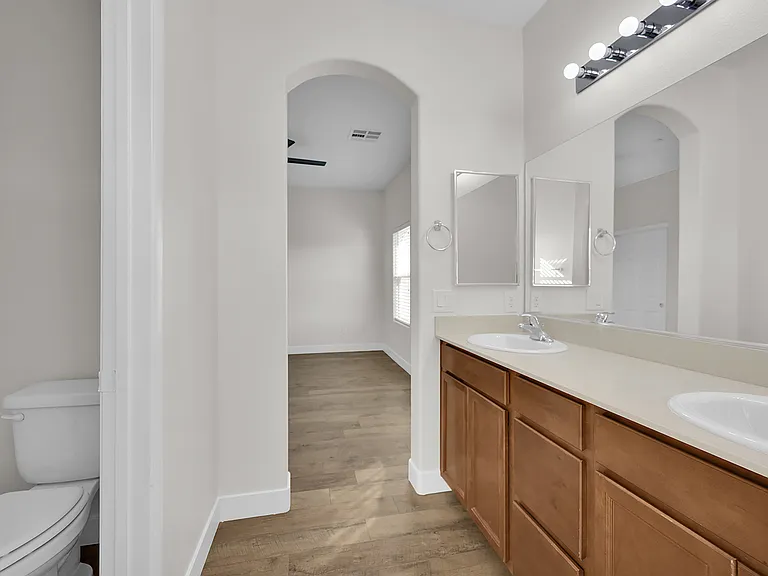 6489 Burns Allen Ave #102 — Photo 15