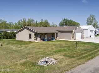 316 9th St, Riverdale, ND 58565