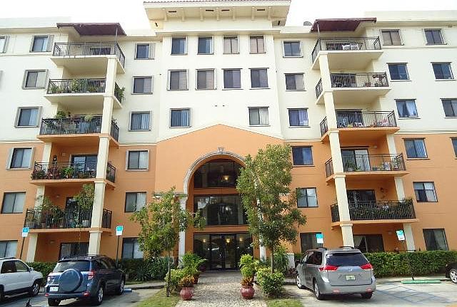 1st image of 9300 Fontainebleau Blvd #E607