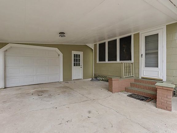 4th image of 168 Saint Ann St