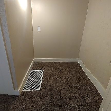 5th image of 1015 Merchant St