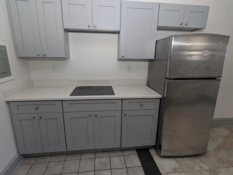 5205 N 5th St #1R — Photo 3