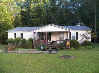 880 N Burns Mill Rd, West Union, SC 29696