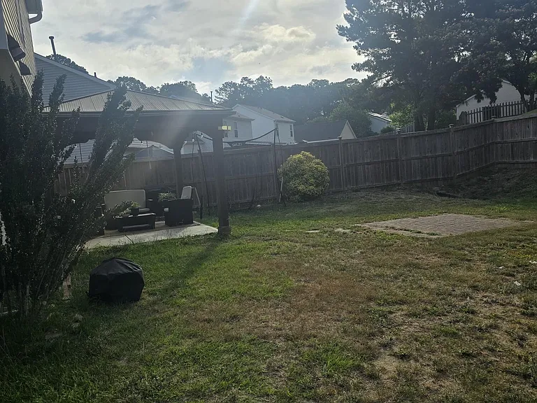 815 Homestead Park Dr — Photo 12