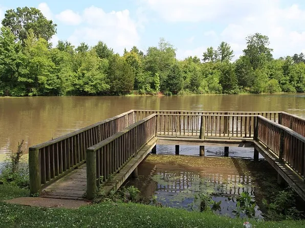 Nantucket Harbor, 4650 Lakeshore Dr #3-34, Shreveport, LA 71109