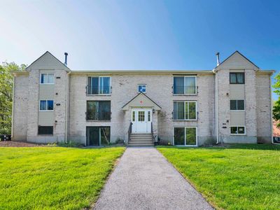3 Brookside Drive #1, Exeter, NH, 03833